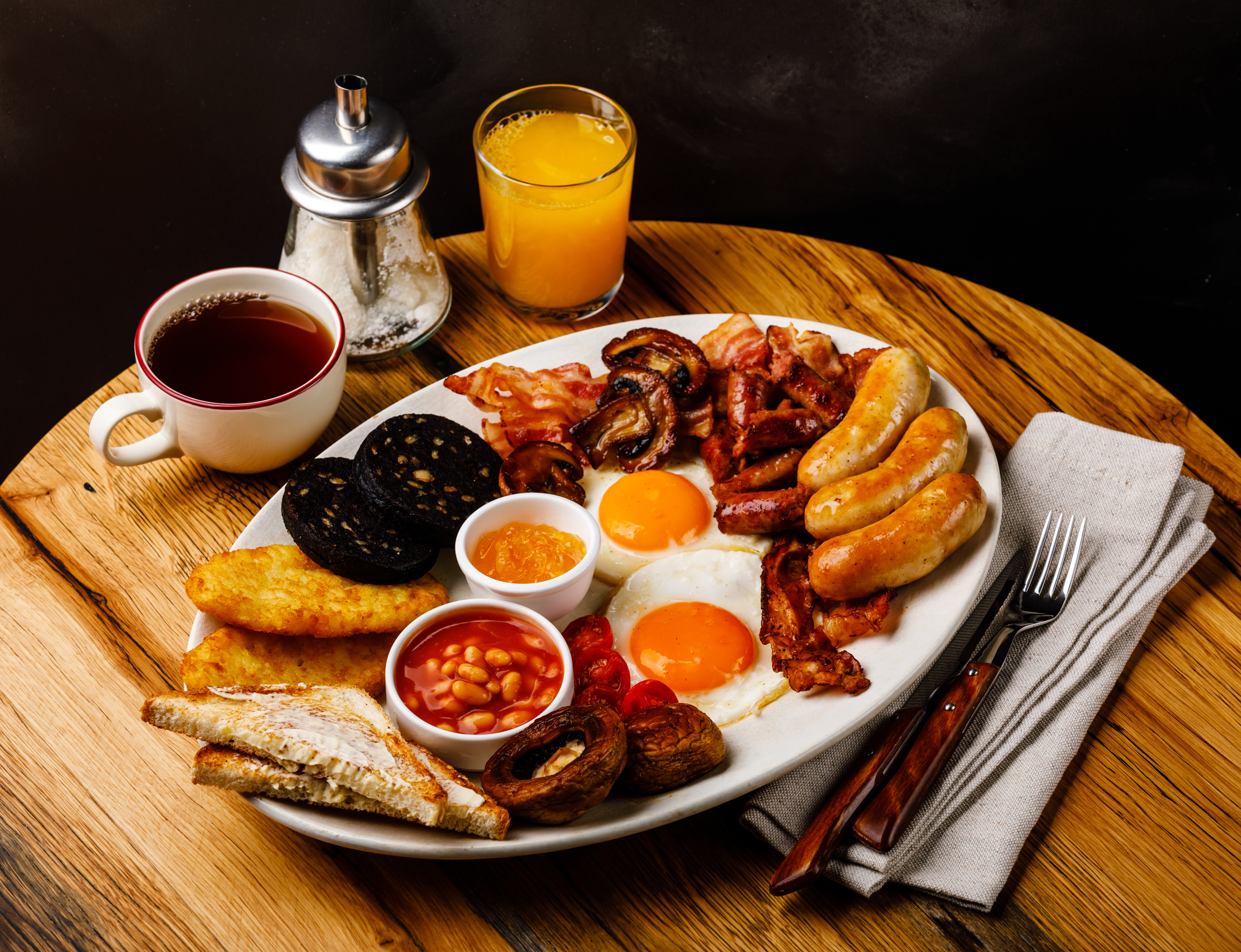 Full fry up English breakfast